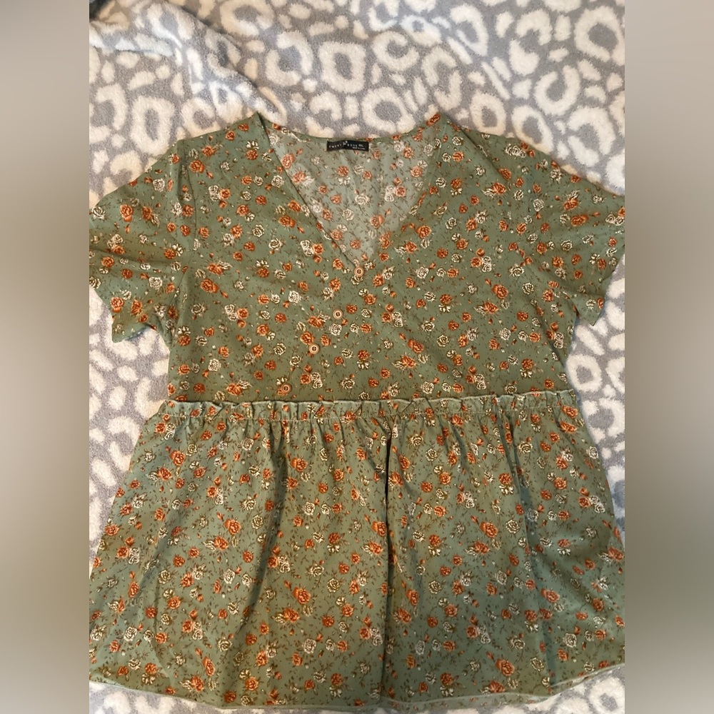 Emery Rose size Xxl Peplum top